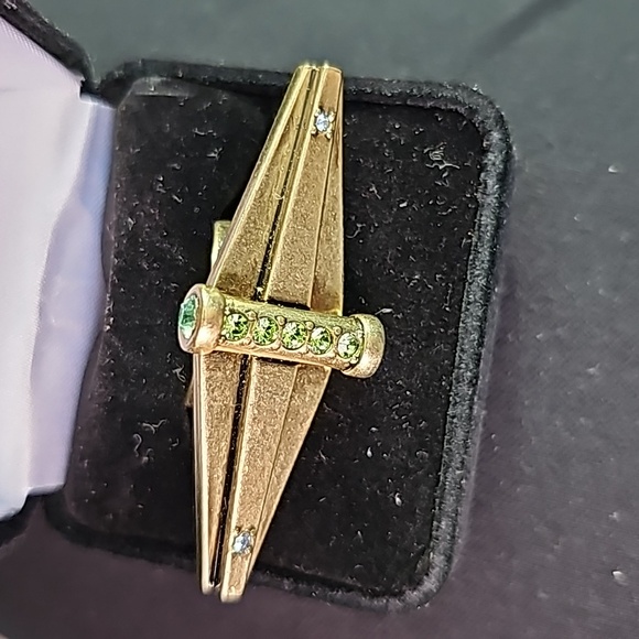 Ring - Picture 3 of 9